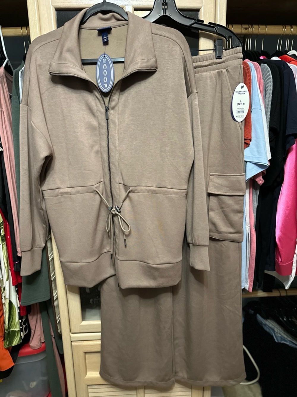 Scoop Women's set
